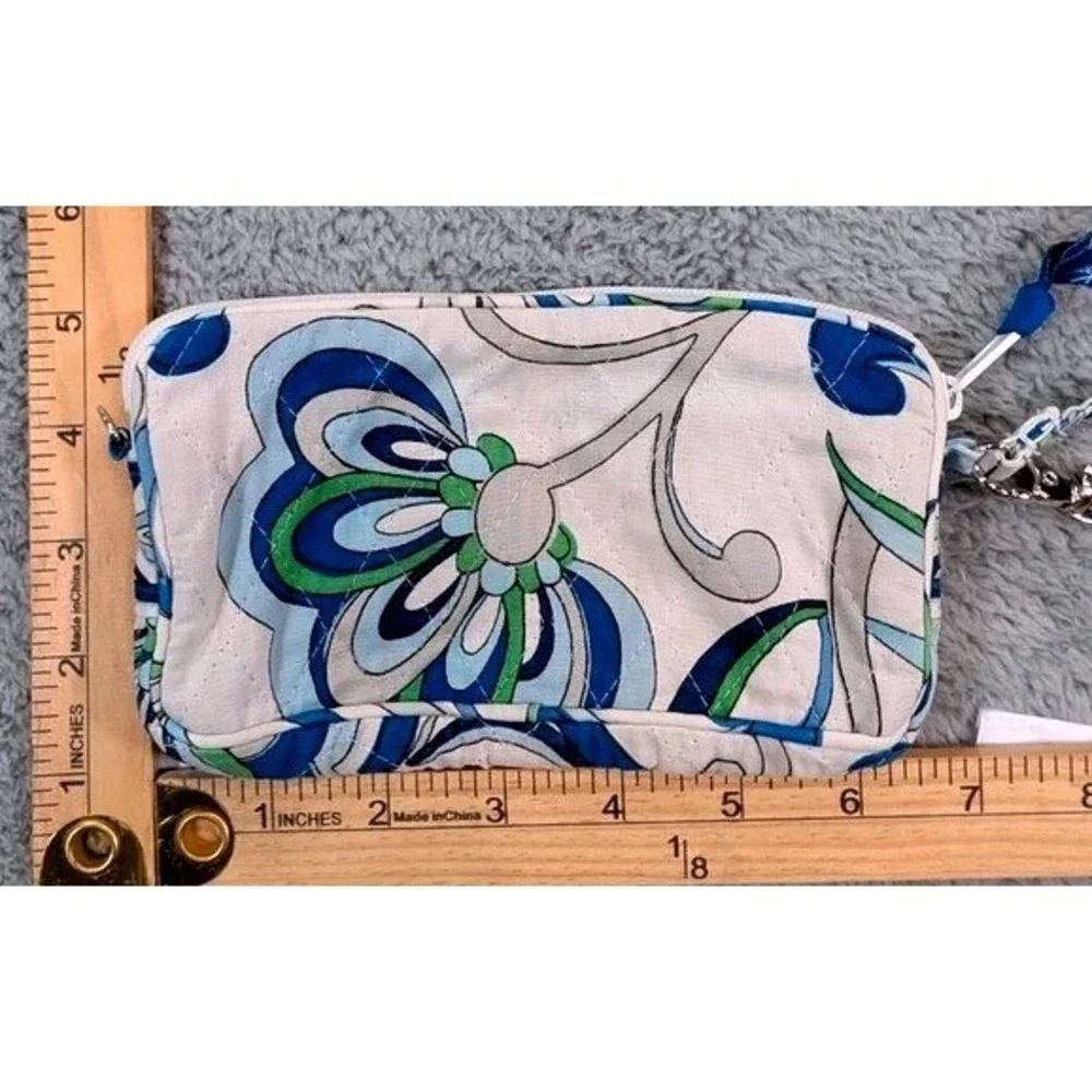 Vera Bradley Mediterranean White Quilted Cotton Zip Wristlet - Made in USA